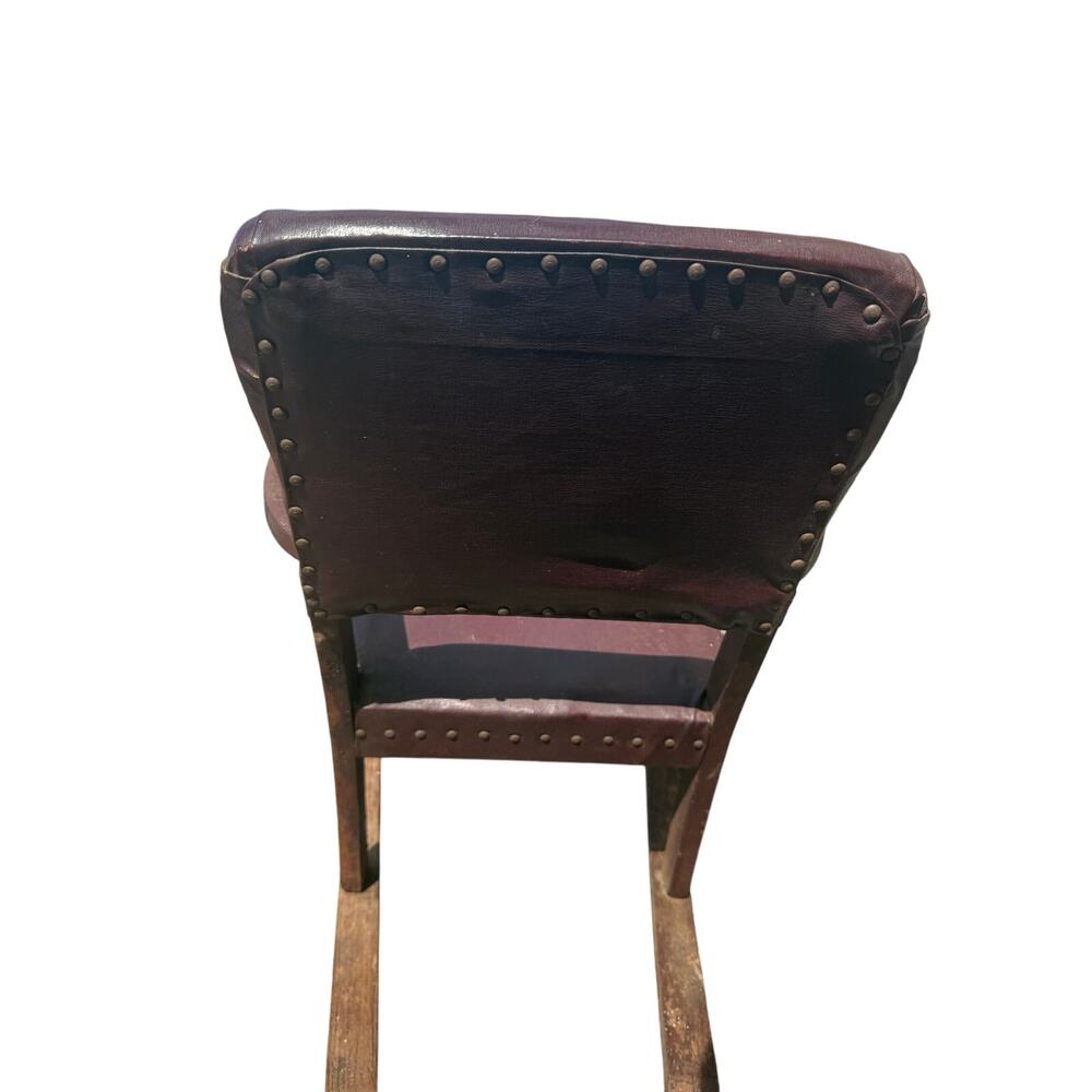 🪑 Antique Child’s Rocking Chair Burgundy Leather & Wood Carved Arms Rivets - Picture 3 of 7